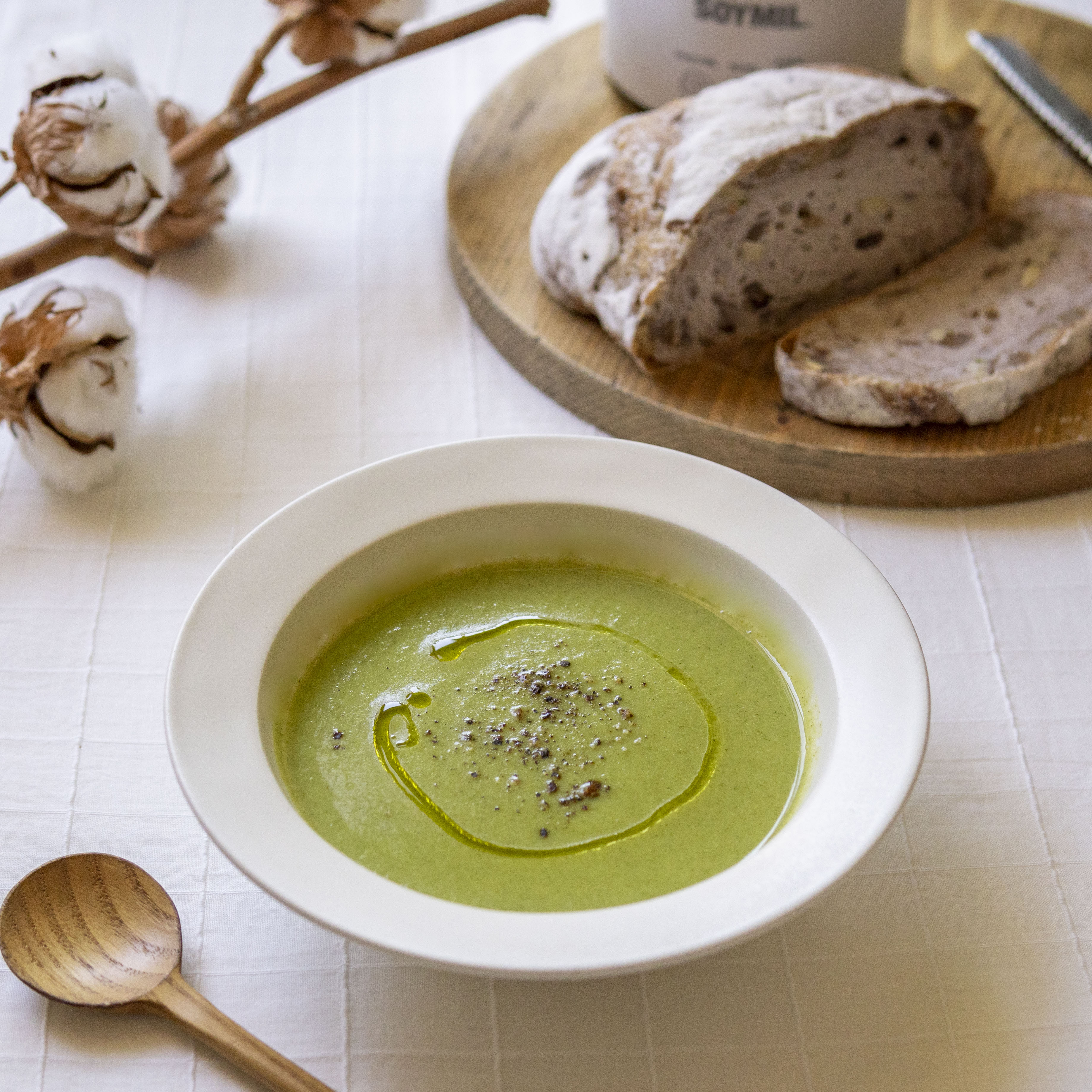 ブロッコリーの豆乳ポタージュ