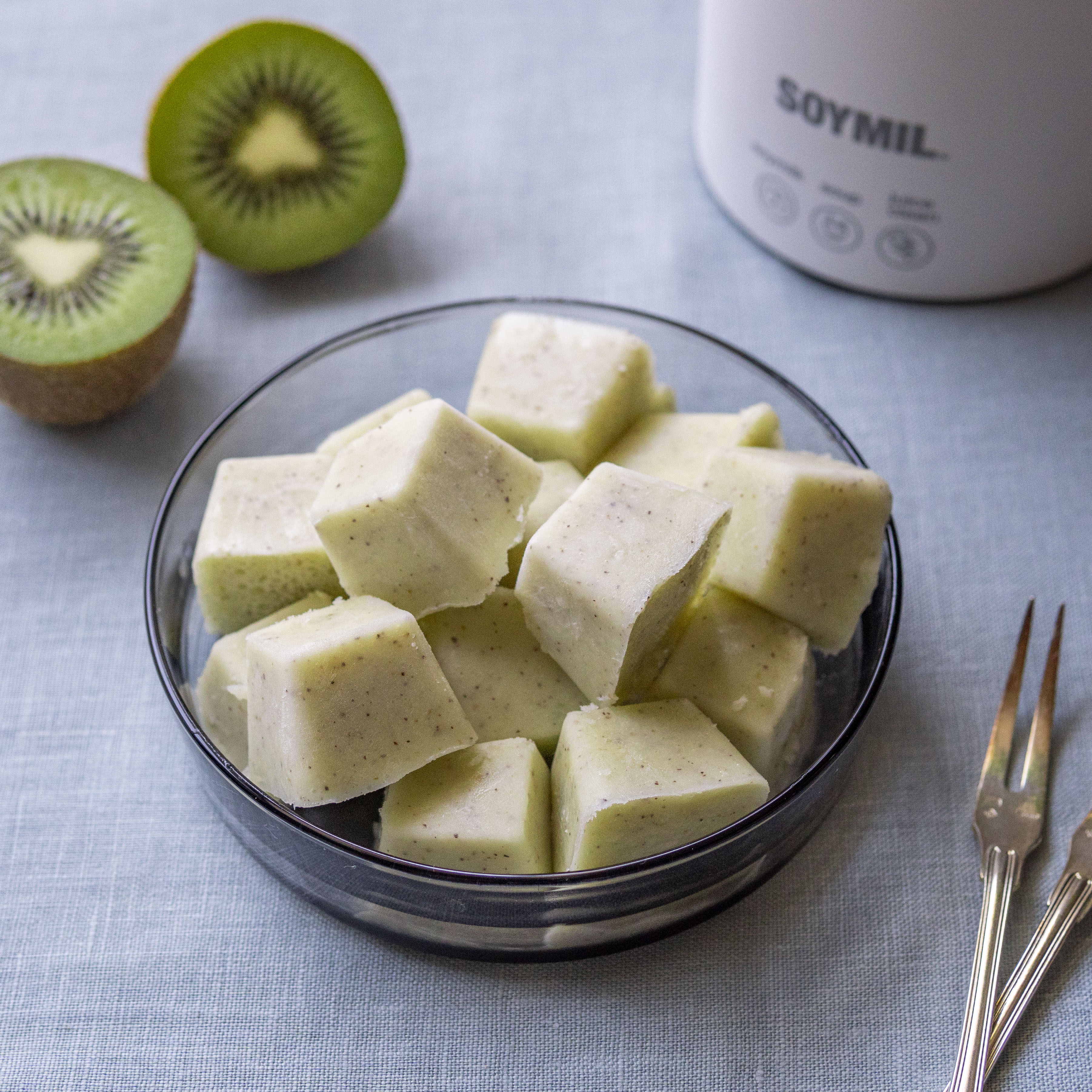 甘酸っぱい★ひんやりキウイアイス